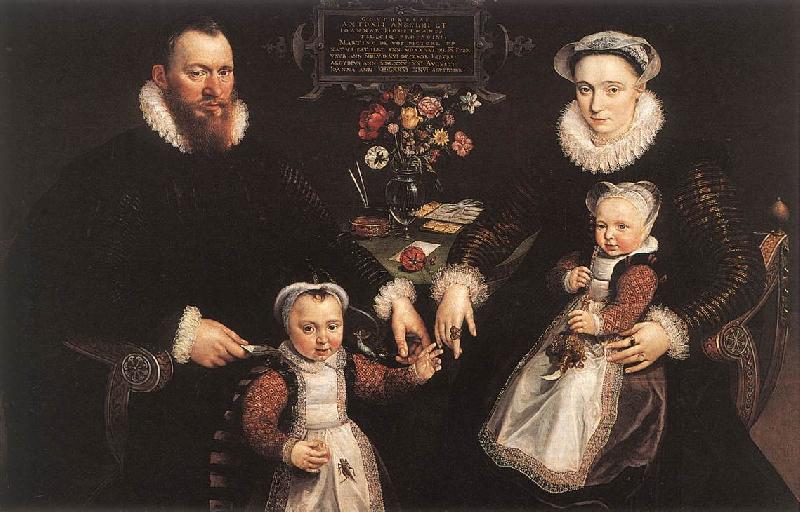  Portrait of Antonius Anselmus, His Wife and Their Children wr